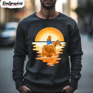 girl riding horse sunset shirt 2 hapbvj