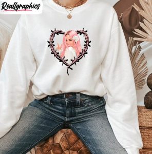 manana sera bonito trendy shirt bichota karol g long sleeve unisex hoodie 3 aqu5mm