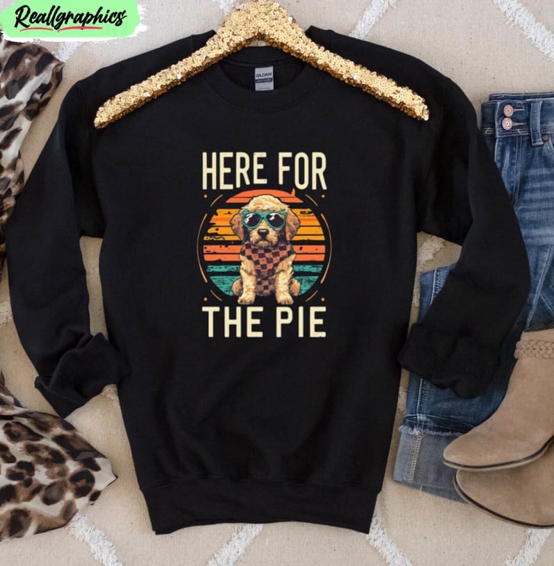 here-for-the-pie-goldendoodle-wearing-sunglasses-shirt-retro-dog-unisex-hoodie-long-sleeve-2
