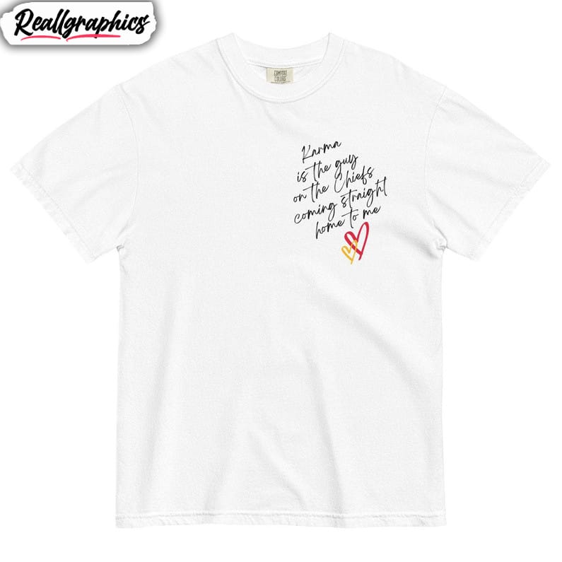 karma-is-the-guy-on-the-chiefs-shirt-merry-swiftmas-tee-tops-unisex-hoodie-2