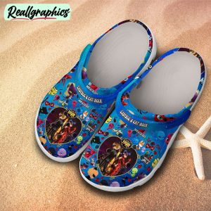 ladybug-and-cat-noir-cartoon-classic-crocs-for-men-women-2-1