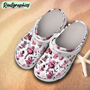 melanie-martinez-singer-music-classic-crocs-for-men-women-3