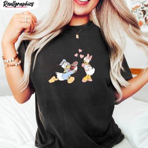 disney-couple-sweatshirt-donald-duck-and-daisy-duck-valentines-day-shirt-hoodie-2