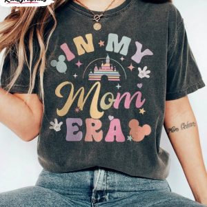 in-my-disney-mama-era-shirt-funny-pregnancy-short-sleeve-tee-tops-2