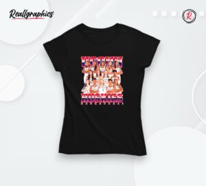 uconn huskies women's basketball team vintage graphic shirt
