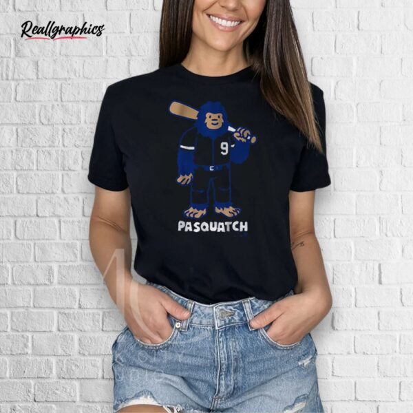 vinnie pasquantino pasquatch cartoon shirt