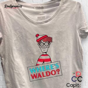 where's waldo book character red and white shirt