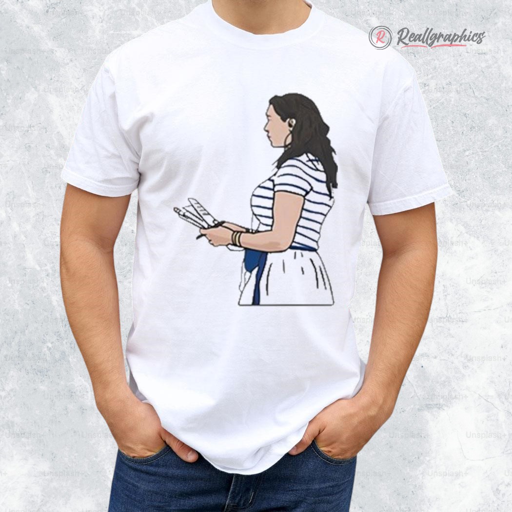 carlie-irsay-gordon-groer-stewart-boss-lady-shirt-3_mdlna9 carlie irsay gordon groer stewart boss lady shirt 3 mdlna9