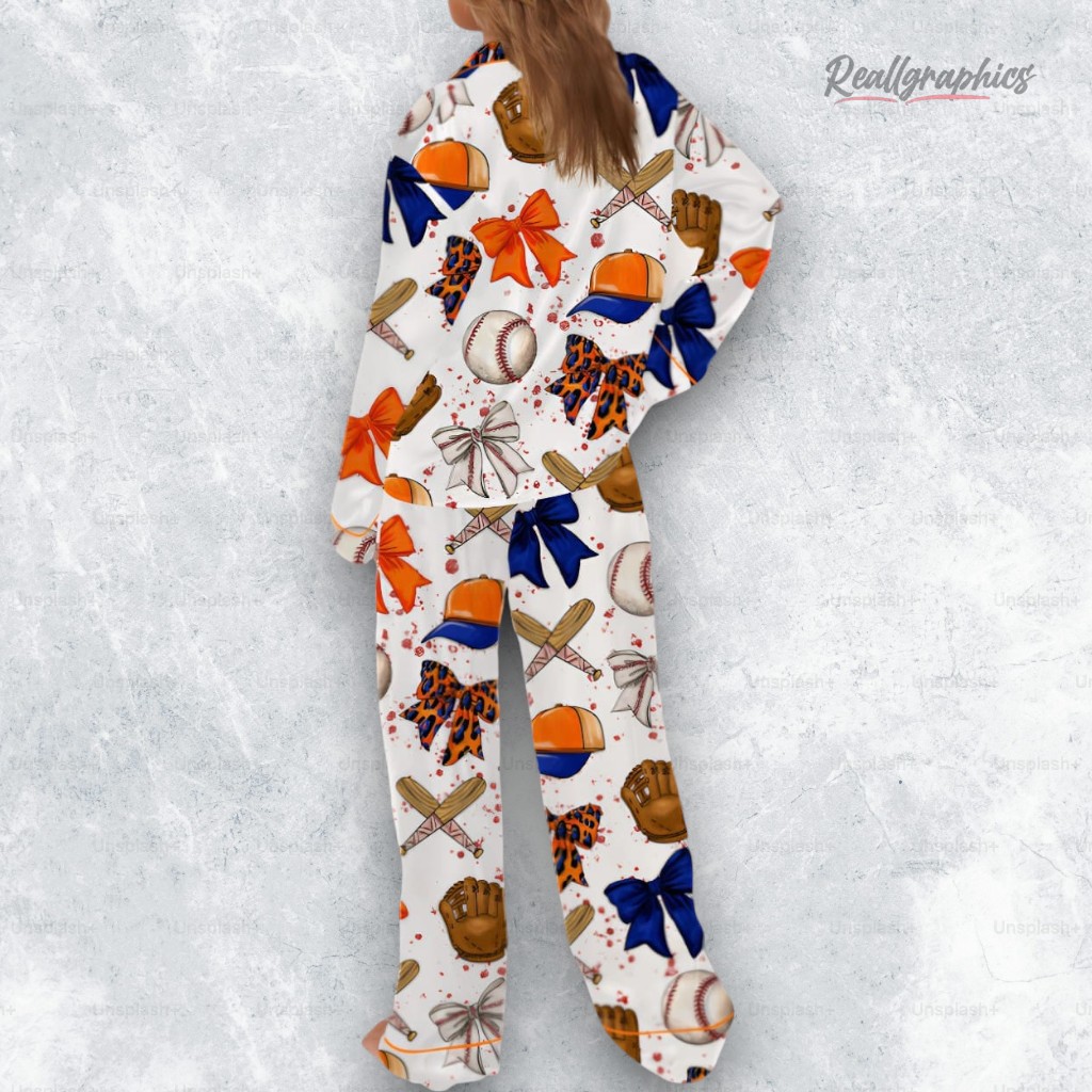 baseball-coquette-bow-satin-pajama-set-3_n0jpmj baseball coquette bow satin pajama set 3 n0jpmj