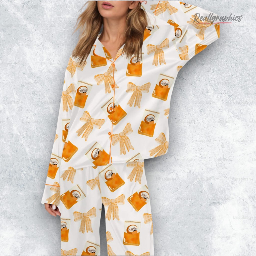 coquette fish snack satin pajama set 2 mnusrd