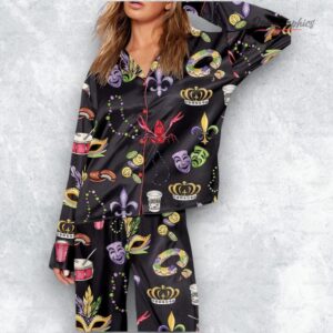 mardi gras beads king cake crawfish pajama set 1 dos0f7
