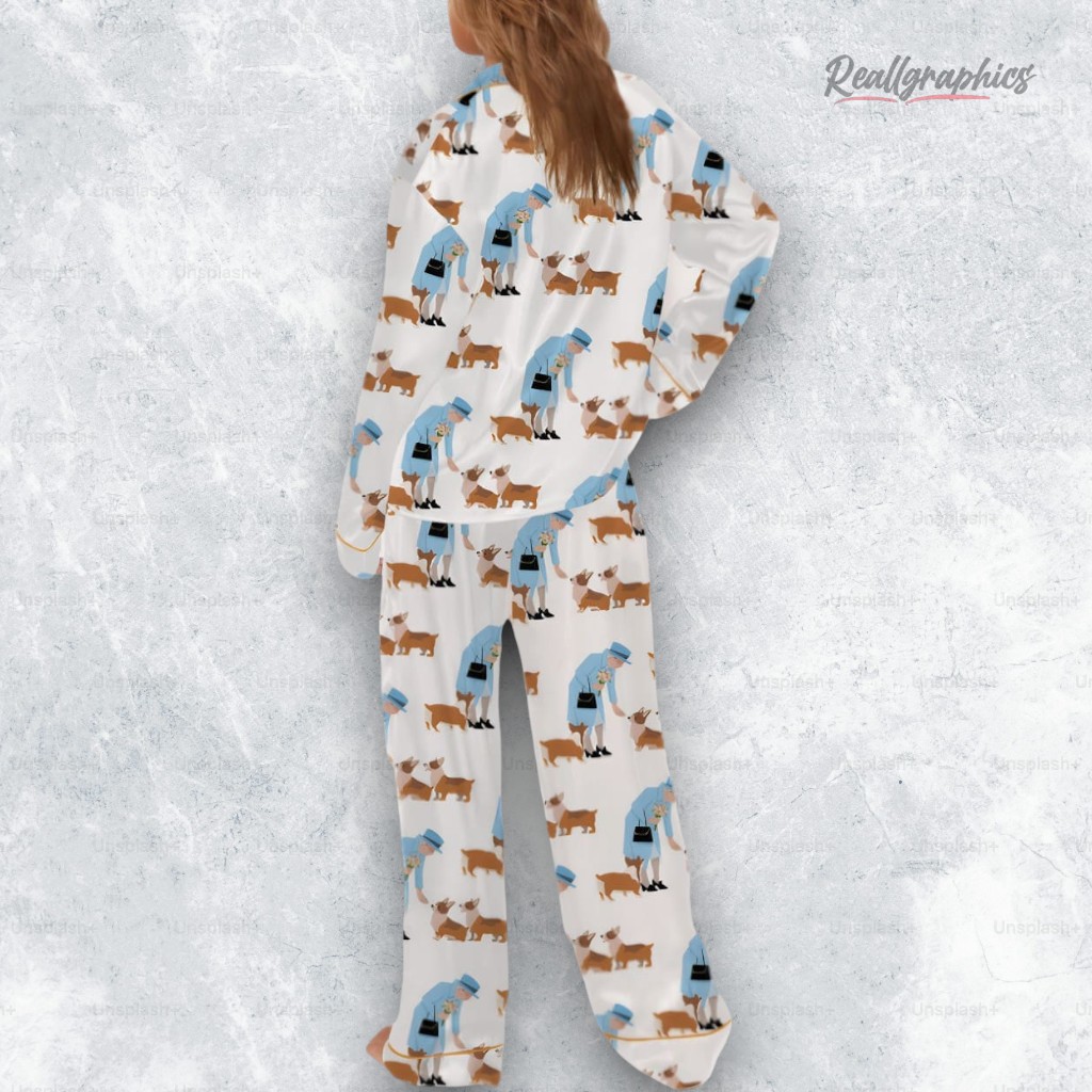 queen-elizabeth-ii-and-her-corgis-satin-pajama-set-3_bmhg7h queen elizabeth ii and her corgis satin pajama set 3 bmhg7h