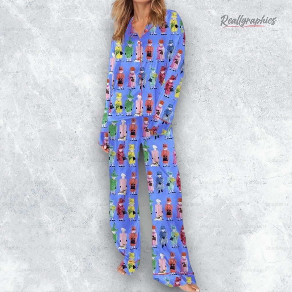 Queen Elizabeth II Rainbow Pajama Set Queen Elizabeth II Rainbow Pajama Set