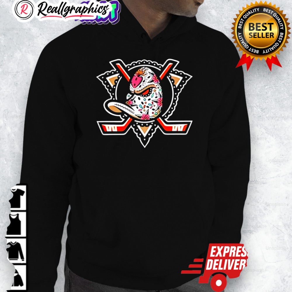 top-anaheim-ducks-dia-de-los-muertos-2025-limited-edition-shirt-3_do4zy9 top anaheim ducks dia de los muertos 2025 limited edition shirt 3 do4zy9