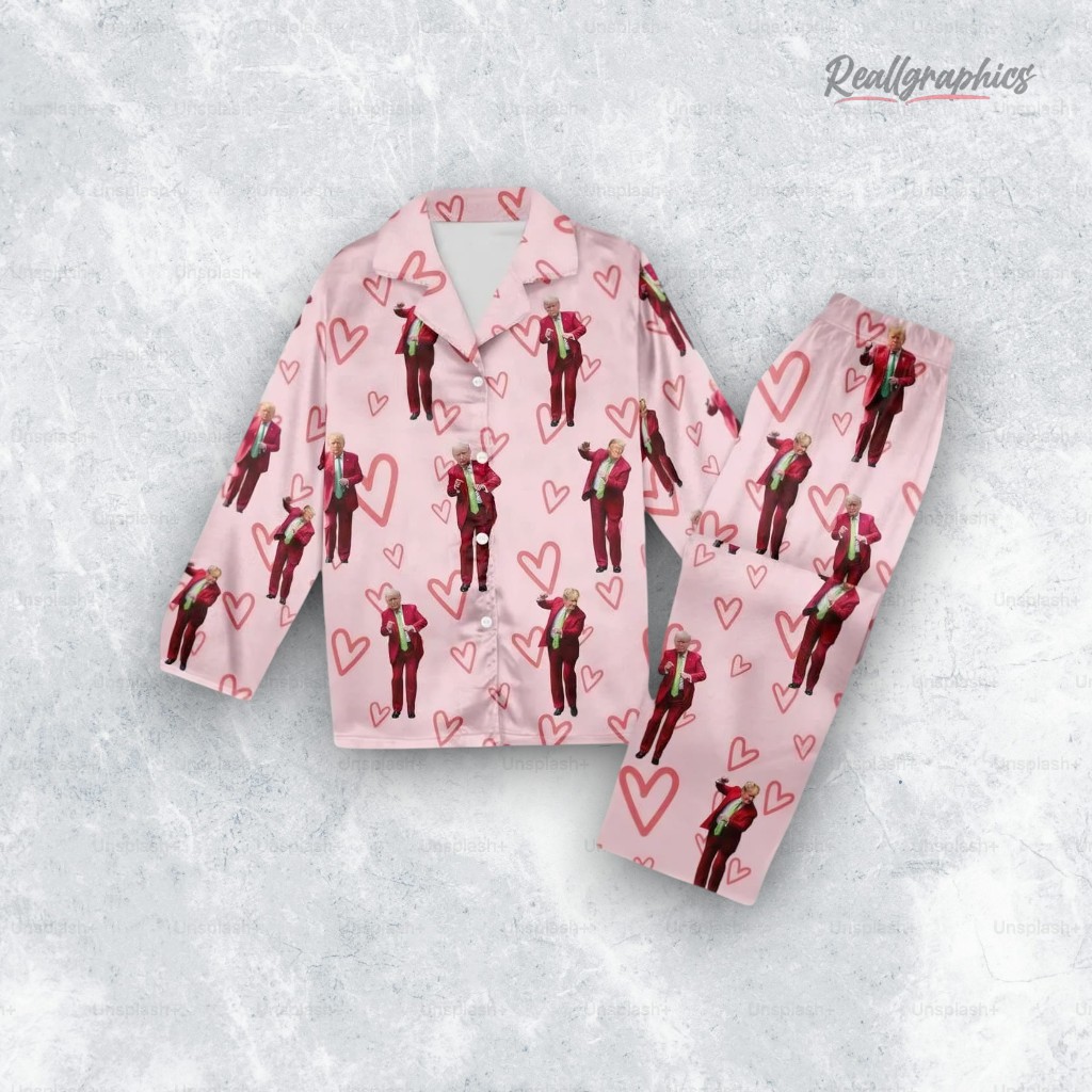 Trump Dancing Heart Kiss Valentine Pajama Set Trump Dancing Heart Kiss Valentine Pajama Set