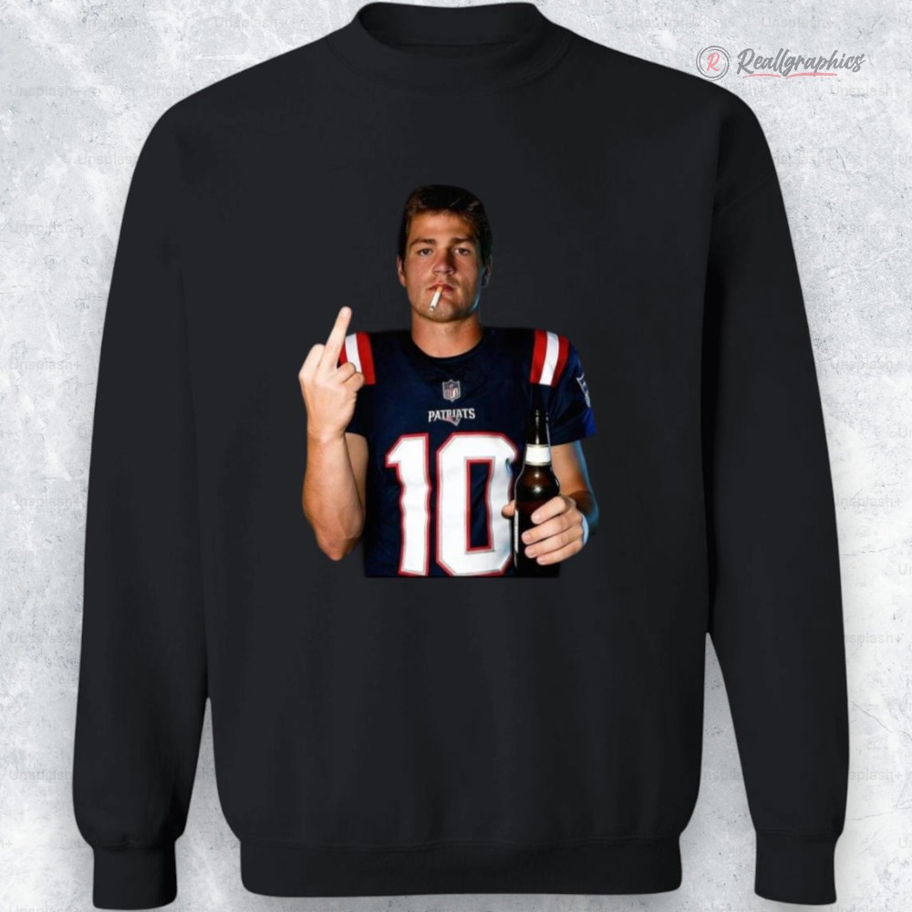 drake maye drinking and smoking shirt 2 zd0ryz